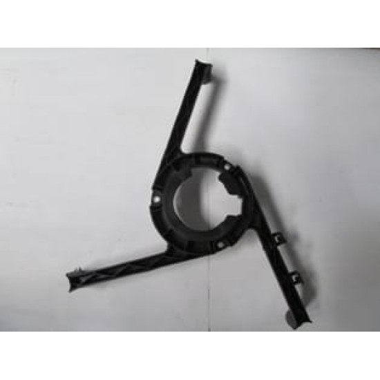 Skoda Fabia Fan Motoru Bağlantı Braketi (2007-2010) Skoda Fabia Fan Motoru Bağlantı Braketi (2007-2010)