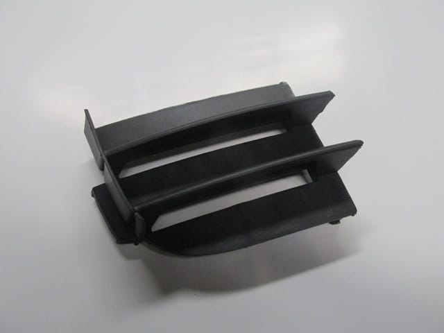 Skoda Superb Sis Lamba Kapağı Sağ (2009-2012) OEM 3T0853666 Skoda Superb Sis Lamba Kapağı Sağ (2009-2012) OEM 3T0853666
