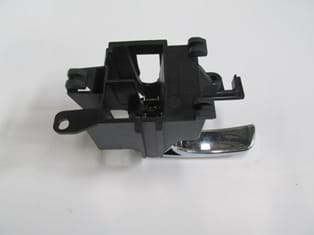 Nissan Pick Up- Navara Arka Kapı Iç Açma Kolu Sag (2006-2014)