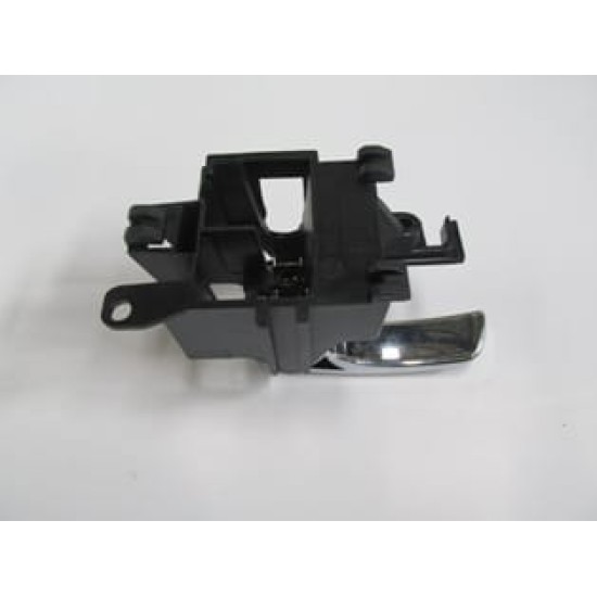 Nissan Pick Up- Navara Arka Kapı Iç Açma Kolu Sag (2006-2014)