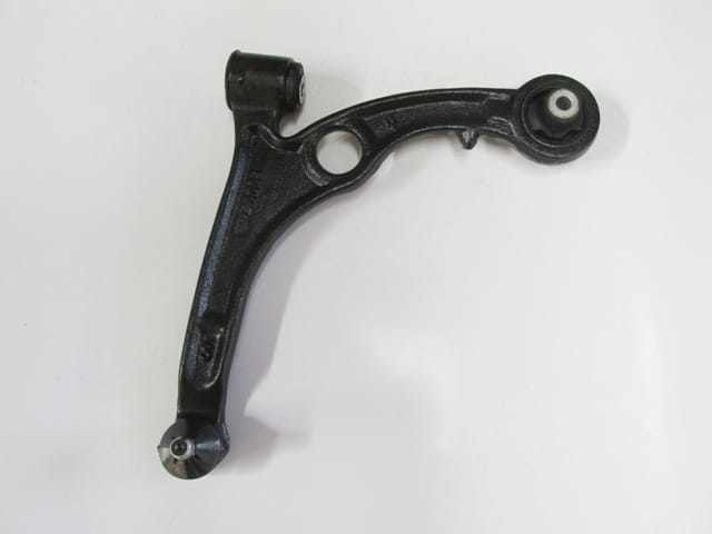 Fiat Stilo Ön Alt Tabla Sol Rotilli/burçlu (2003-2006) OEM 50700797