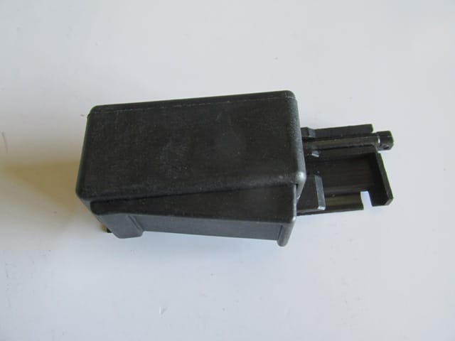 Fiat Doblo Arka Kapı Cam Kilitleme Mandalı Sağ (2006-2010) OEM 551...