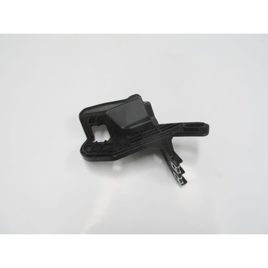 Land Rover Range Rover- Evoque Ön Tampon İç Bağlantı Braketi Sağ (2012-2015) Land Rover Range Rover- Evoque Ön Tampon İç Bağlantı Braketi Sağ (2012-2015)