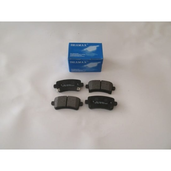 OPEL INSIGNIA- 09/17; ARKA FREN BALATASI 1,4/1,6/1,8/2,0 (DİSK)(106,4X47,4X17,3)(BRAMAX) - Yedek Parça | Parça Dükkanda