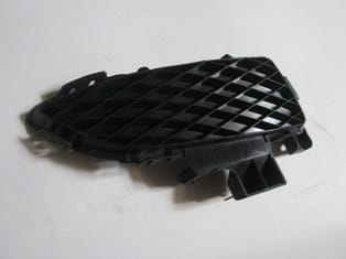 Mazda 3 Sis Lamba Kapağı Sağ (2003-2006)