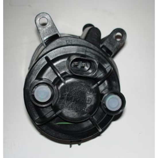 Audi A3 Sis Lambası Sol Siyah (1997-2000) Audi A3 Sis Lambası Sol Siyah (1997-2000)
