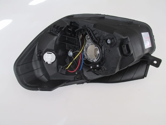 Hyundai Accent Era Far Lambası Sağ Elektrikli/motorsuz (2006-2009) OEM 92102-1E040 Hyundai Accent Era Far Lambası Sağ Elektrikli/motorsuz (2006-2009) OEM 92102-1E040