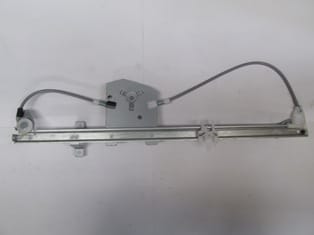 Peugeot Boxer Ön Cam Krikosu Sağ Elektrikli/motorsuz (2007-2013)
