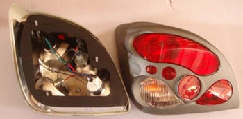 Ford Fiesta Modifiye Stop Lambası Sağ/sol Set 2 Parça Ford Fiesta Modifiye Stop Lambası Sağ/sol Set 2 Parça