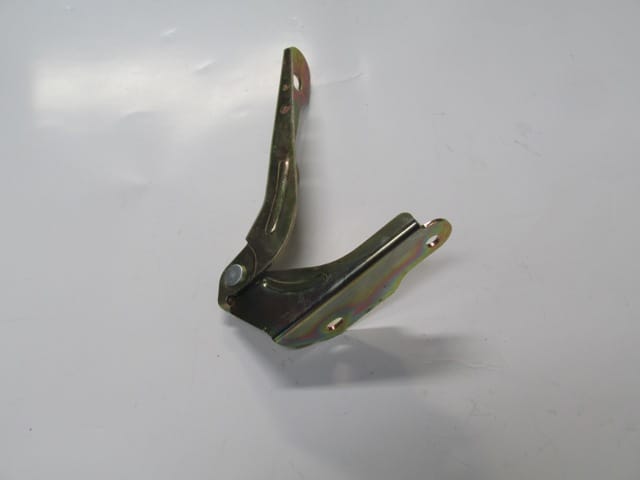 Daewoo Lanos Kaput Menteşesi Sağ (1997-2000) OEM 96304580 Daewoo Lanos Kaput Menteşesi Sağ (1997-2000) OEM 96304580