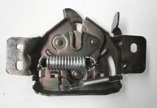 Suzuki Vitara Kaput Kilidi (1988-1998) OEM 82110-60A00