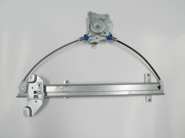 Dfm Pıck Up- Rıch Ön Cam Krikosu Sağ Elektrikli/motorsuz (2010-2012)