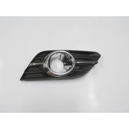 Opel Mokka Sis Lamba Kapağı Sağ Sis Delikli Siyah (2012-2016) Opel Mokka Sis Lamba Kapağı Sağ Sis Delikli Siyah (2012-2016)