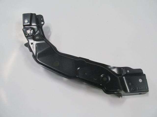 Suzukı Grand Vıtara Ön Panel Üst Parça Sağ (2006-2012)