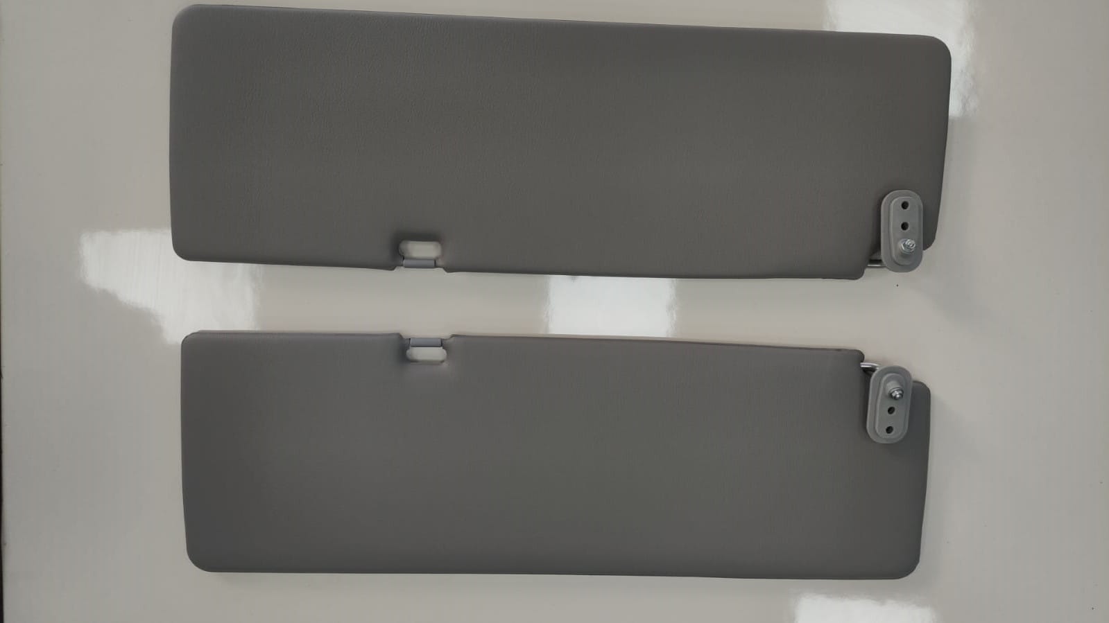 Mitsubishi Canter Fuso Güneşlik Gri Sağ/sol Set 2 Parça (2006-2012) Mitsubishi Canter Fuso Güneşlik Gri Sağ/sol Set 2 Parça (2006-2012)