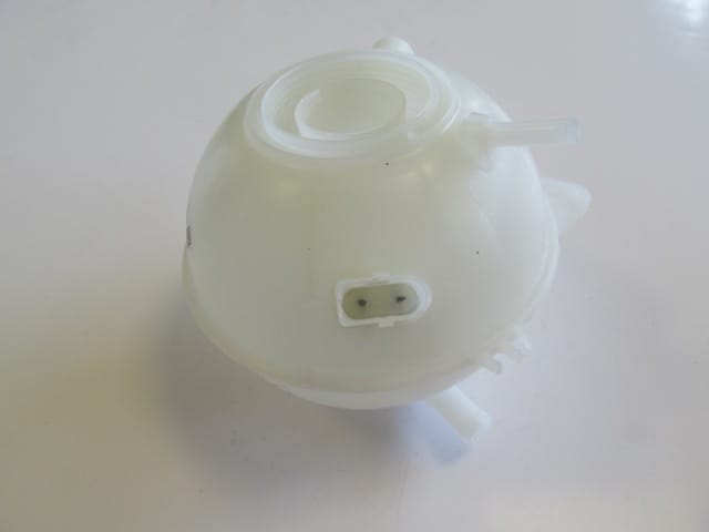 Audi A3 Radyatör Yedek Su Deposu (1997-2003)