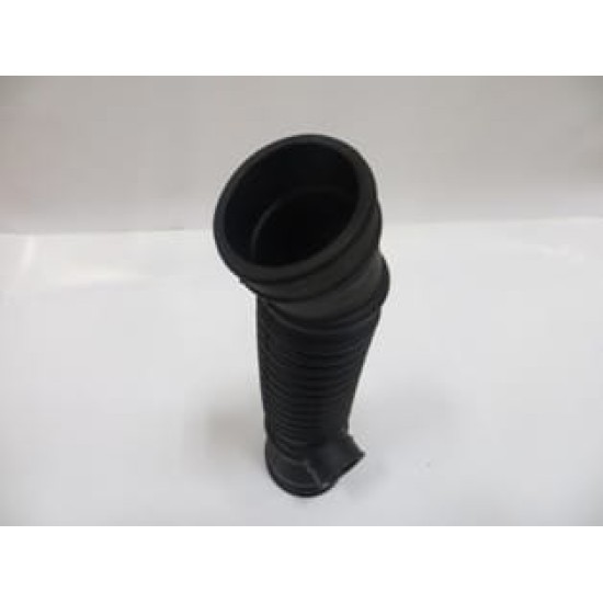 Mazda B2500- Pick Up Hava Filtre Hortumu (1997-2000) Mazda B2500- Pick Up Hava Filtre Hortumu (1997-2000)