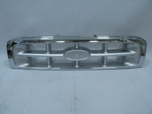 Ford Ranger Pick Up Ön Panjur Nikelaj Çerçeveli/iç Petekleri Gümüş (1998-2002) OEM XM348200BB Ford Ranger Pick Up Ön Panjur Nikelaj Çerçeveli/iç Petekleri Gümüş (1998-2002) OEM XM348200BB