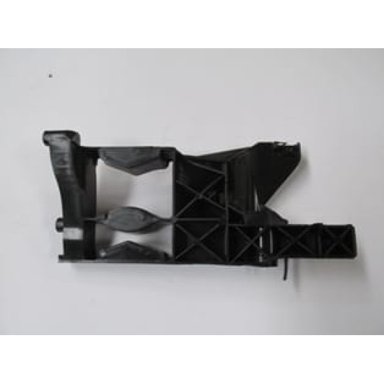 Audi A6 Far Alt Bağlantı Braketi Sağ Plastik (2012-2014)