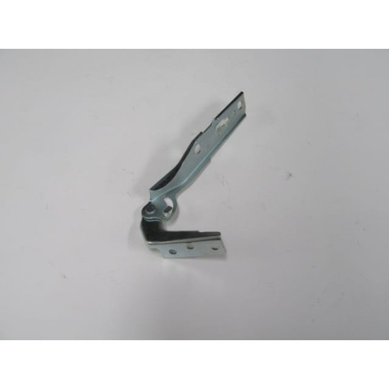 Audi A4 Kaput Menteşesi Sol (2002-2005) Audi A4 Kaput Menteşesi Sol (2002-2005)
