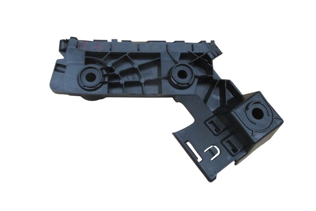 Volkswagen Golf Arka Tampon Bağlantı Braketi Alt Sağ Plastik (2021-2025) OEM 5H6807394D