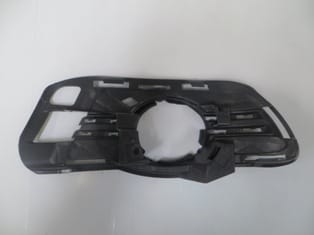 Mercedes C Class- W204 Sis Lamba Kapağı Sağ Sis Delikli (2007-2011) Mercedes C Class- W204 Sis Lamba Kapağı Sağ Sis Delikli (2007-2011)