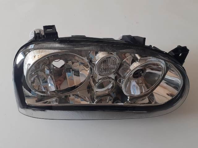 Volkswagen Golf Far Lambası Sağ Manuel/elektrikli/sissiz/şeffaf Cam... Volkswagen Golf Far Lambası Sağ Manuel/elektrikli/sissiz/şeffaf Cam...