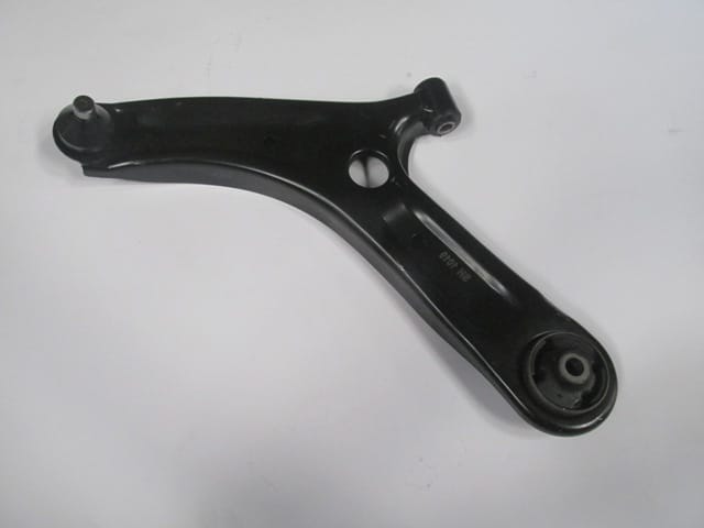 Hyundai I10 Ön Alt Tabla Sol (2013-2019) OEM 54500B9000 Hyundai I10 Ön Alt Tabla Sol (2013-2019) OEM 54500B9000