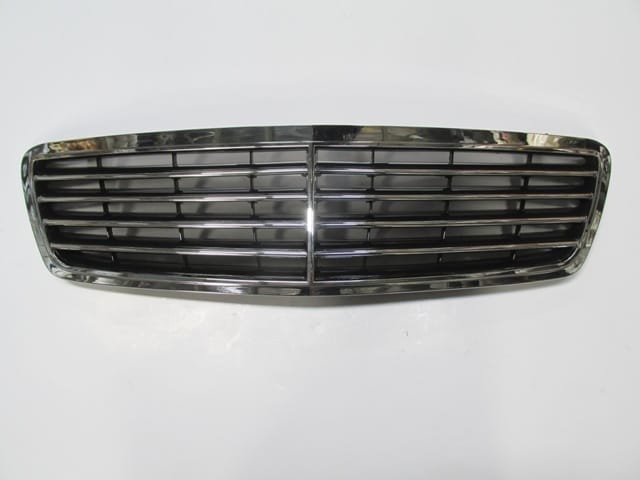 Mercedes C Class- W203 Ön Panjur Siyah (2001-2003) OEM 2038800183-...