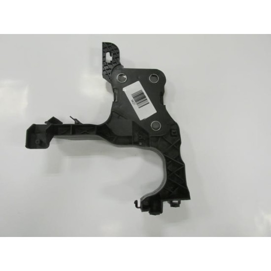 Renault Scenıc Ön Panel Yan Parça Sağ Plastik (2003-2009)
