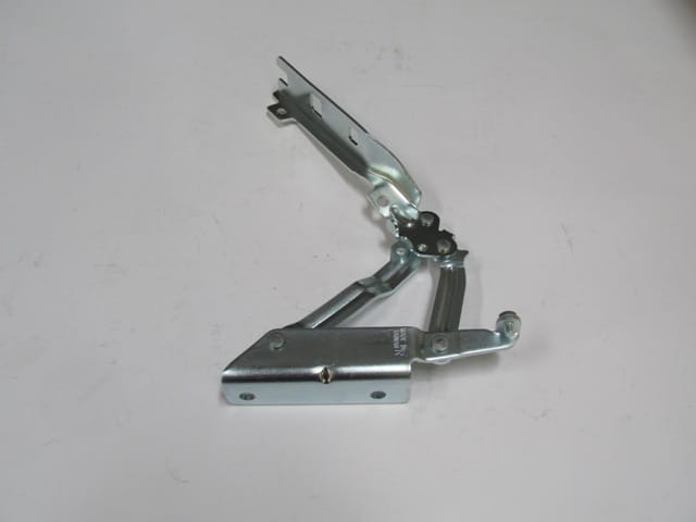 Volkswagen Golf Kaput Menteşesi Sağ (2004-2009) OEM 1KM823302