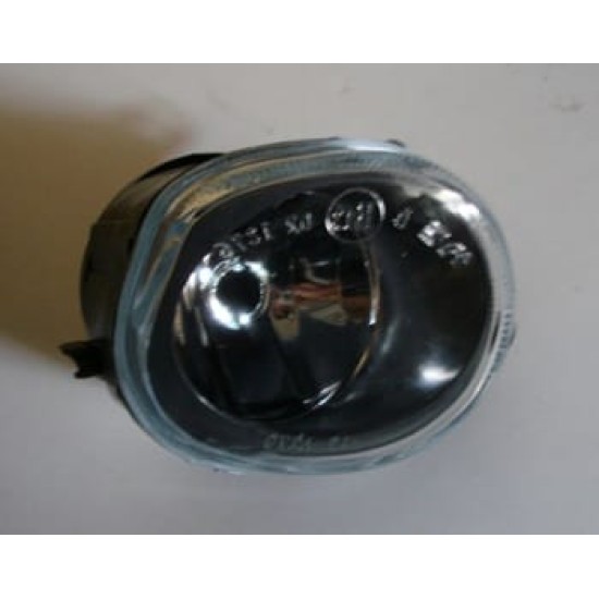 Audi A3 Sis Lambası Sol Siyah (1997-2000) Audi A3 Sis Lambası Sol Siyah (1997-2000)