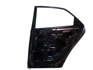 Kia Cerato Arka Kapı Komple Sağ Çelik Barlı (2010-2011) OEM 77004-... Kia Cerato Arka Kapı Komple Sağ Çelik Barlı (2010-2011) OEM 77004-...