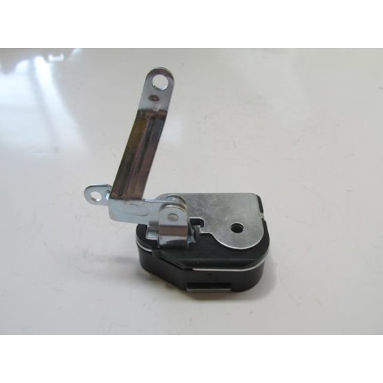 Opel Movano Sürgülü Kapı Kilidi Sağ (2004-2006) Opel Movano Sürgülü Kapı Kilidi Sağ (2004-2006)