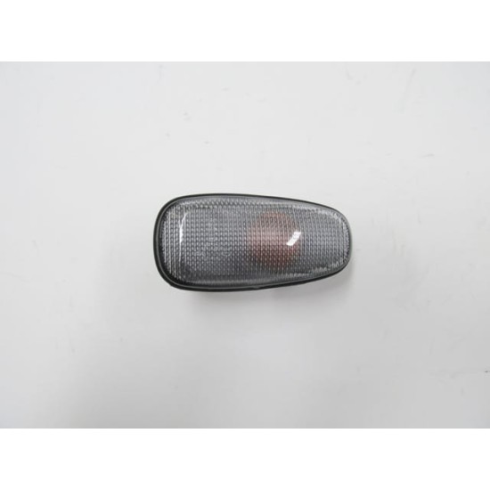 Opel Astra- G Çamurluk Sinyali Beyaz Sağ/sol Aynı (1999-2009) Opel Astra- G Çamurluk Sinyali Beyaz Sağ/sol Aynı (1999-2009)