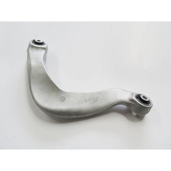 Audi A5 Arka Üst Tabla Sol Eğri Tip Burçlu (2008-2012)