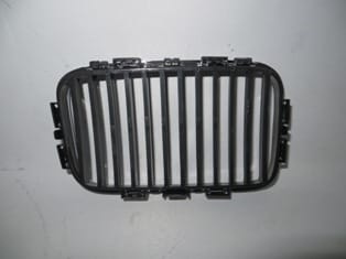 Bmw 3 Serı E36 Ön Panjur Sol Siyah/nikelaj Çerçeveli (1991-1994) OEM 51138122237 Bmw 3 Serı E36 Ön Panjur Sol Siyah/nikelaj Çerçeveli (1991-1994) OEM 51138122237