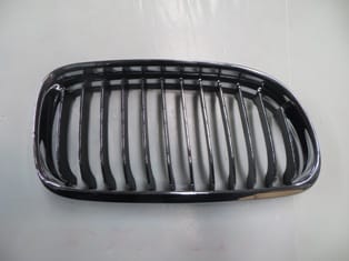 Bmw 3 Serı- E90 Ön Panjur Sağ Nikelajlı/siyah (2009-2011)