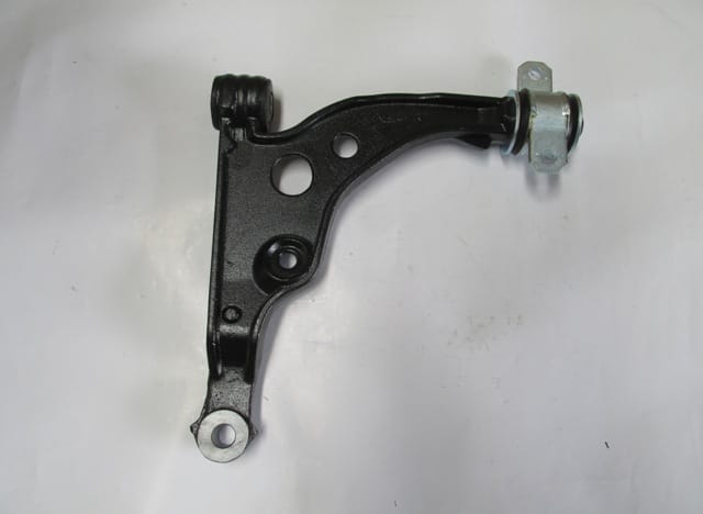 Peugeot Boxer Ön Alt Tabla Sol Rotilsiz/burçlu (2003-2007)