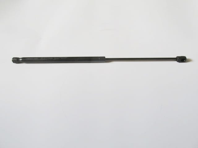 Skoda Felicia Bagaj Amortisörü Sağ/sol Aynı Adet (1995-1998) OEM 1...