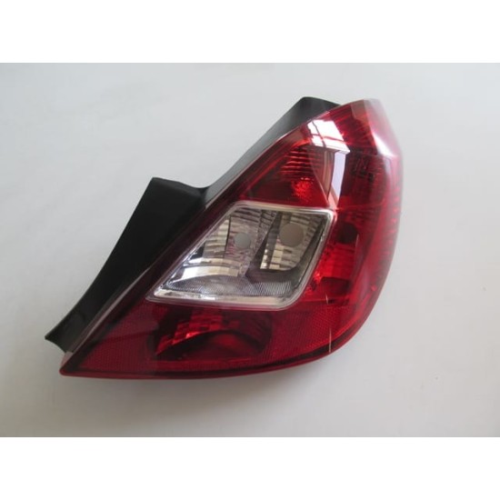 Opel Corsa- D Stop Lambası Sağ (2007-2014) Opel Corsa- D Stop Lambası Sağ (2007-2014)