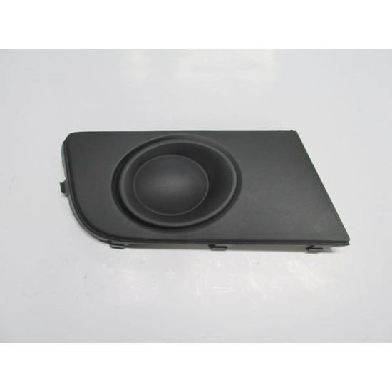 Volkswagen Amarok Sis Lamba Kapağı Sağ Sis Deliksiz (2011-2016) Volkswagen Amarok Sis Lamba Kapağı Sağ Sis Deliksiz (2011-2016)