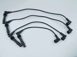 Opel Astra F Buji Kablosu Takım 1.6 Cc (1995-1998) OEM 1612561 Opel Astra F Buji Kablosu Takım 1.6 Cc (1995-1998) OEM 1612561