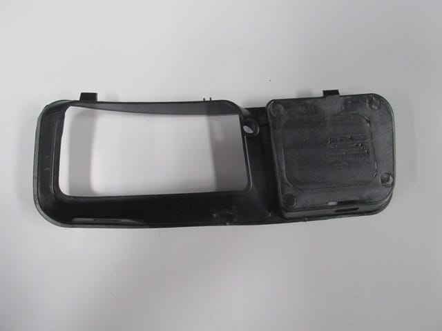 Volkswagen Polo Classıc Sis Lamba Kapağı Sol Siyah Sis Delikli (1996-2001) OEM 6K5853665 Volkswagen Polo Classıc Sis Lamba Kapağı Sol Siyah Sis Delikli (1996-2001) OEM 6K5853665