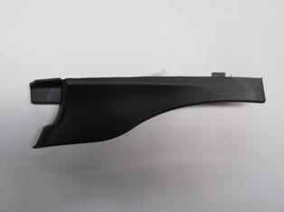Dacia Logan Ön Cam Kenar Plastiği Sağ (2004-2008)