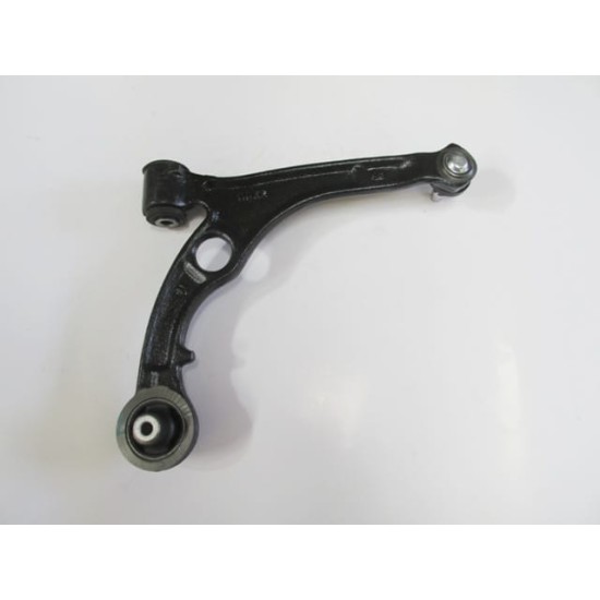 Fiat Stilo Ön Alt Tabla Sol Rotilli/burçlu (2003-2006) Fiat Stilo Ön Alt Tabla Sol Rotilli/burçlu (2003-2006)