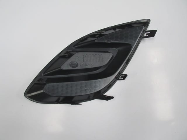Opel Corsa- D Sis Lamba Kapağı Sağ Sis Deliksiz (2011-2014)