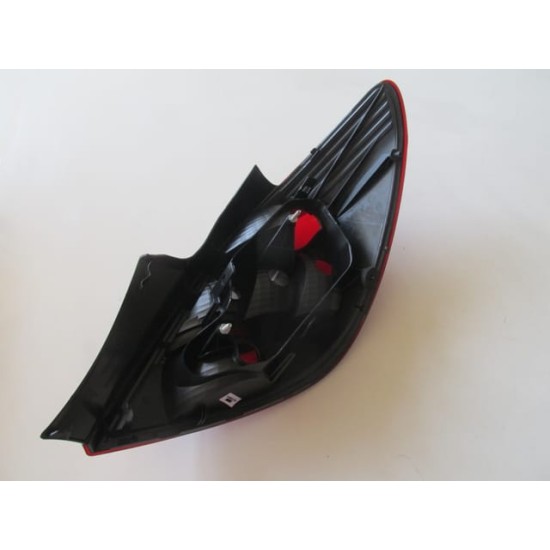 Opel Corsa- D Stop Lambası Sol (2007-2014) Opel Corsa- D Stop Lambası Sol (2007-2014)