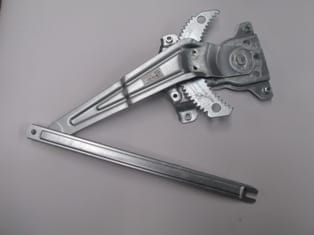 Toyota Rav4 Arka Cam Krikosu Sol Elektrikli/motorsuz (1994-2000)