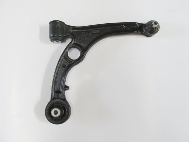 Fiat Stilo Ön Alt Tabla Sağ Rotilli/burçlu (2003-2006) OEM 50700779